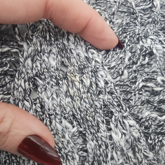 ROMWE Gray LOOSE Knit Sweater - Picture 8 of 11